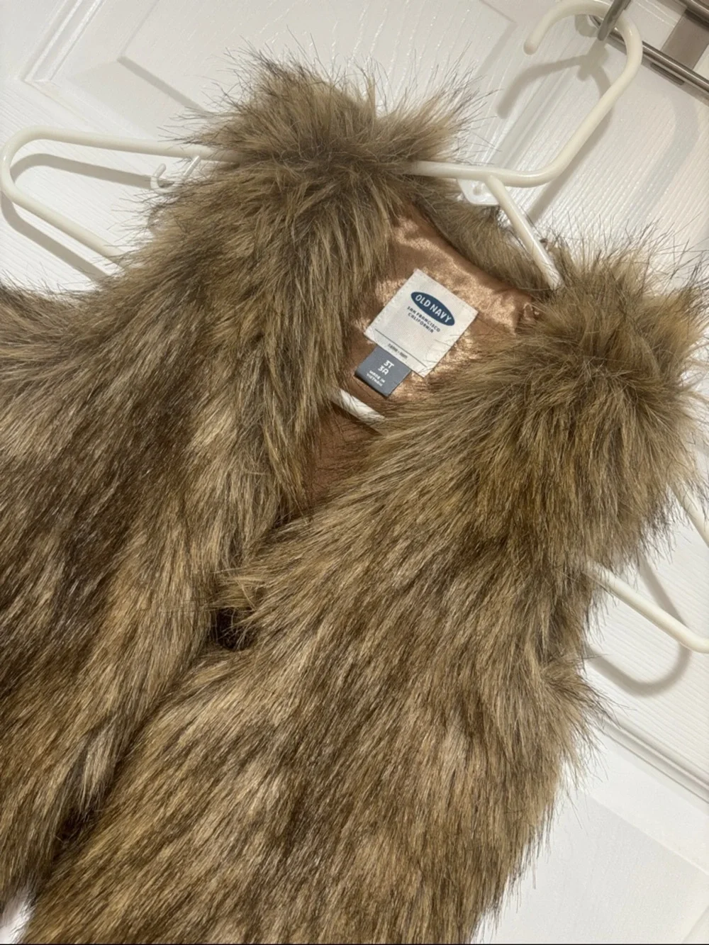 OLD NAVY Faux Fur Lined Vest in Brown